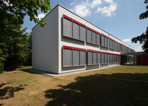 Grundschule nach der energetischen Sanierung (Quelle: Gemeinde Kürnach)