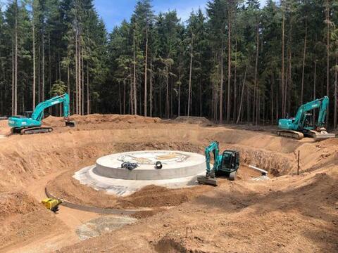 Erstellung des Fundaments (Quelle: Markt Wernberg-Köblitz)