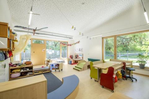Neubau Kindertagesstätte Bütthard, Gruppenraum (Bildautor: Helge Bey)