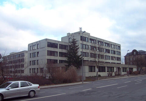 Das Technische Ämtergebäude vor den Sanierungsmaßnahmen. (Quelle: Energie-Atlas Bayern)