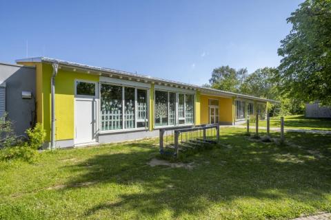 Erweiterung Grundschule Giebelstadt, Außenansicht (Bildautor: Helge Bey)