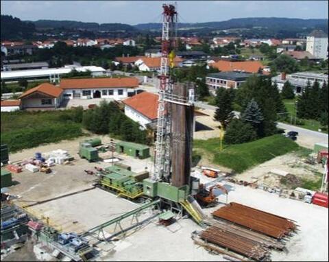 Simbach Braunau Bohrturm Tiefenbohrung