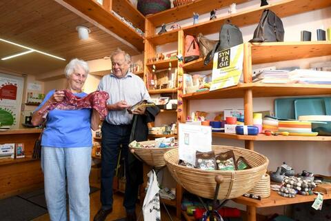 Der Weltladen in Friedberg hat viel zu bieten. (Quelle: Tobias Hase)