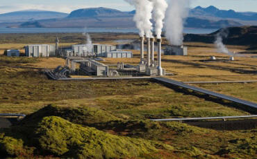 Geothermiekraftwerk in Island (Quelle: Gretar Ivarsson, Pingvellir, Island)