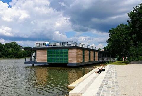 Die Energie- und Umweltstation am Wöhrder See (Quelle: Hochbauamt Stadt Nürnberg)