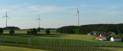Windenergieanlagen Bayern. (Quelle: Bayerisches Landesamt für Umwelt)