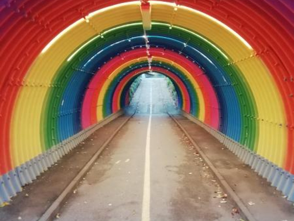 Der Fußgängertunnel der Munich International School e.V. (Quelle: ADT-Informationssysteme GmbH)