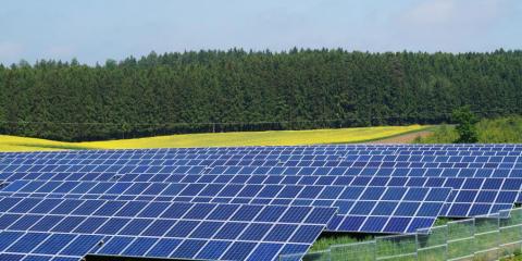 Die PV-Freiflächenanlage in Peising. (Quelle: Energie-Atlas Bayern)